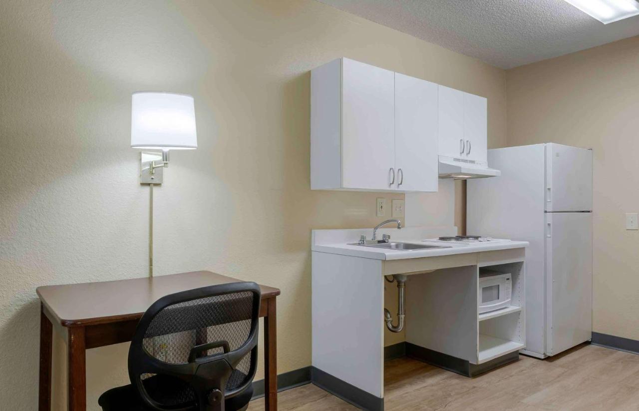 Extended Stay America Suites - Cincinnati - Blue Ash - Kenwood Road Bagian luar foto