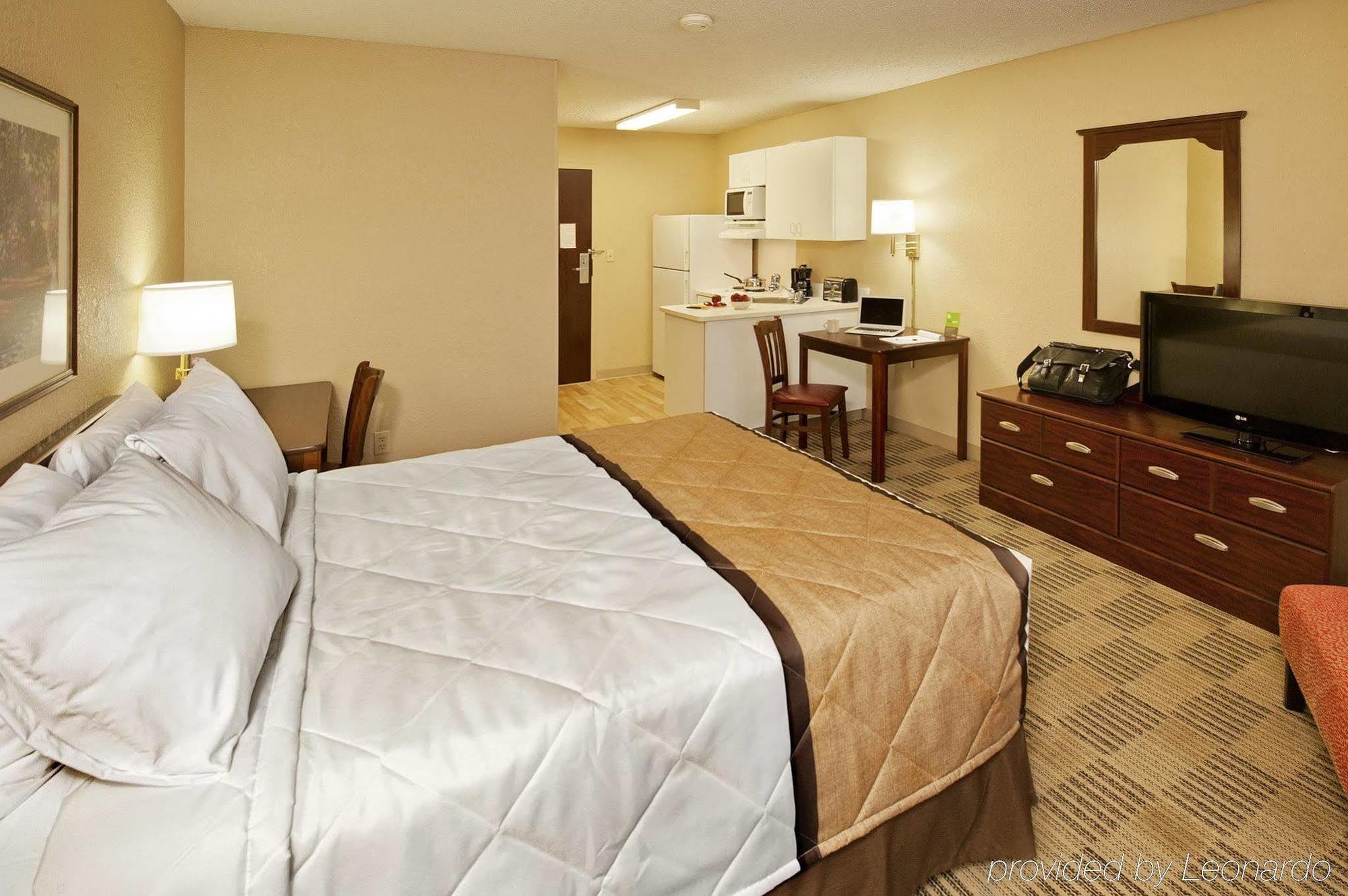 Extended Stay America Suites - Cincinnati - Blue Ash - Kenwood Road Bagian luar foto